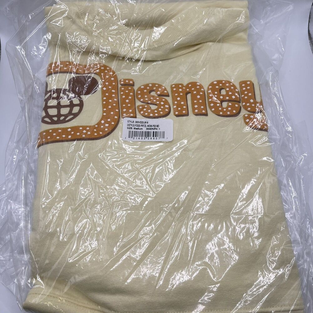 Disney Parks 2022 Scented Mickey Mouse Pretzel Adult Spirit Jersey World sz M - Picture 3 of 14